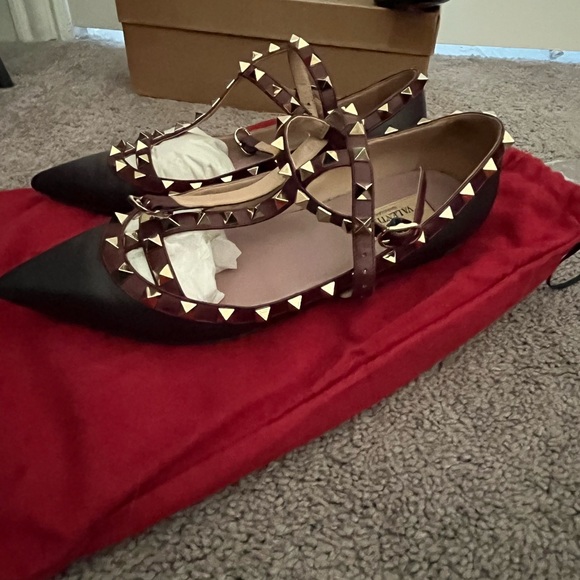 valentino rock stud flats in good condition. price negotiable - Picture 6 of 7